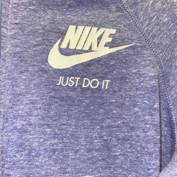 NIKE light hooded jacket - Picture 2 of 5